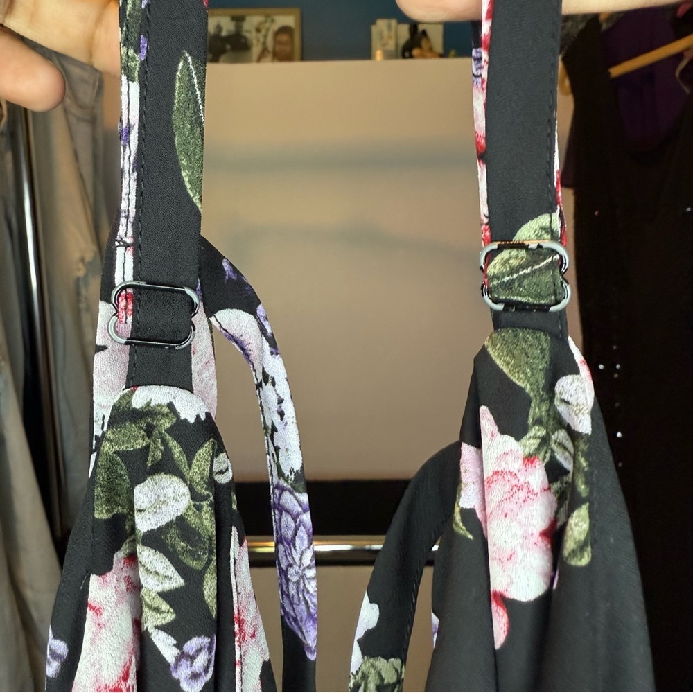 Torrid size 3 Black Floral Pattern Handkerchief Camisole - Picture 8 of 9